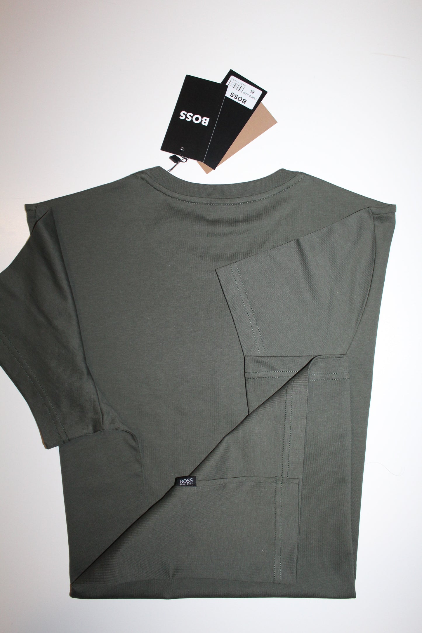 T Shirt 10 Boss Regular Slim Fit **Oferta de 2.90 desconto ! 🙂