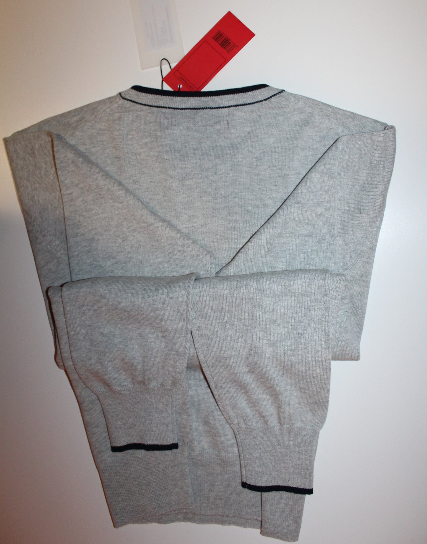 Camisola 5A GR Carolina Herrera Slim Fit Oferta de 3.90 desconto! 🙂