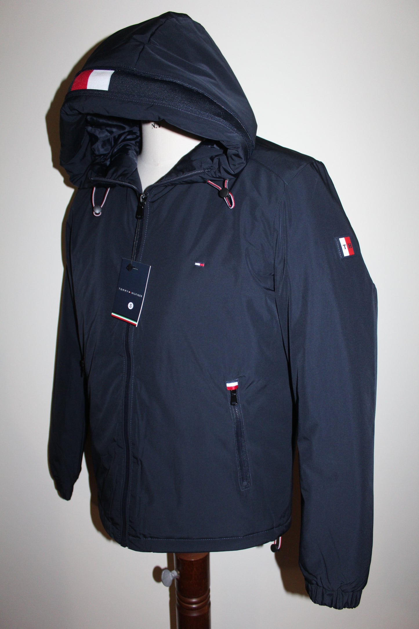 Casaco parka 10 Capuz Tommy Hilfiger  **Oferta especial de 33.00 desconto ! :-)