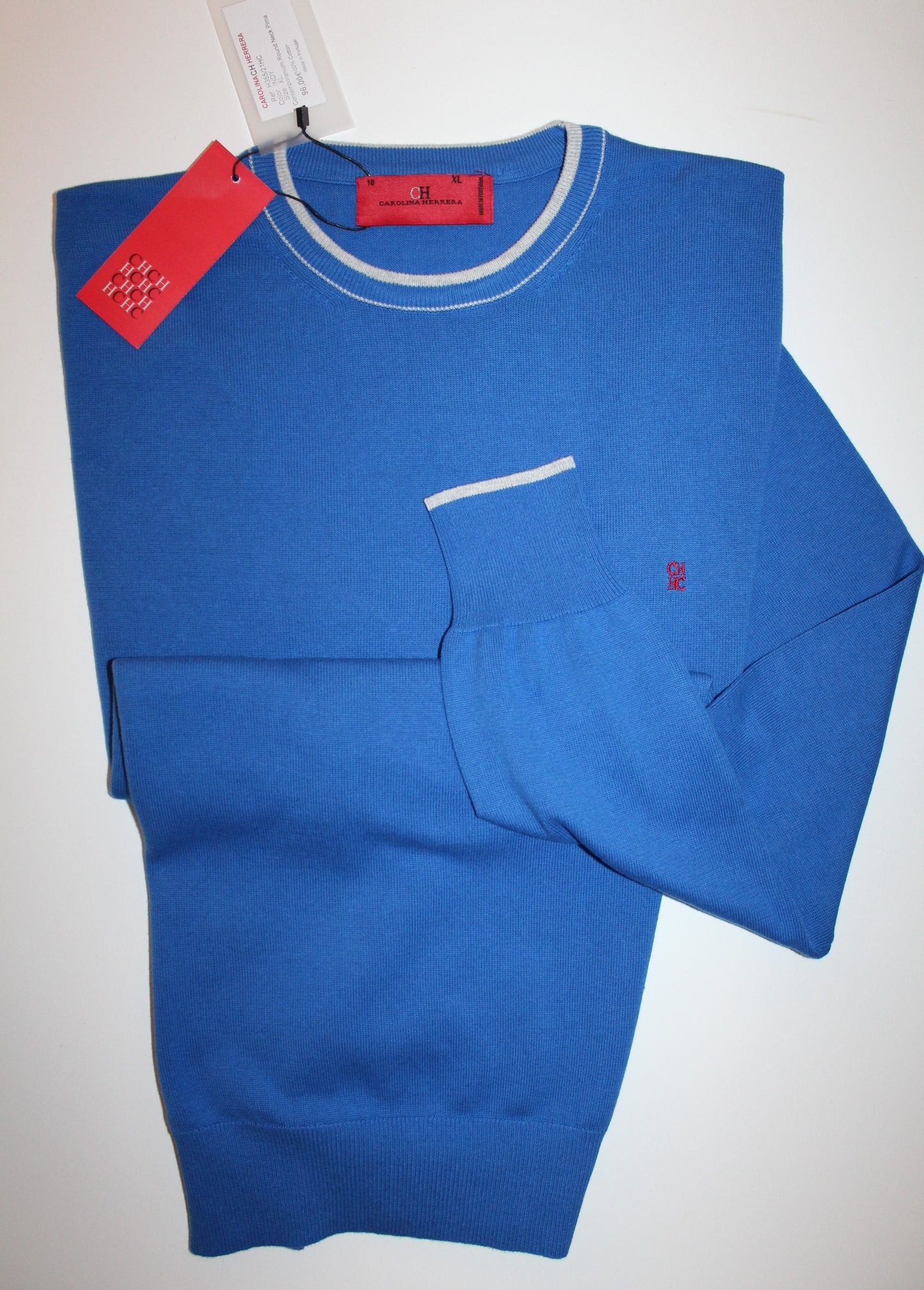 Camisola 5A GR Carolina Herrera Slim Fit  **Oferta de 3.90 desconto ! 🙂