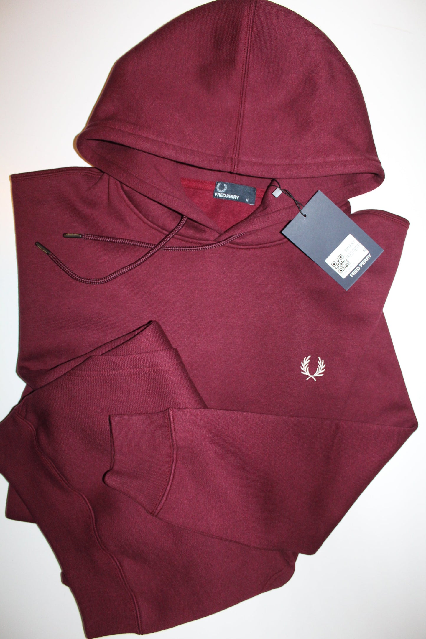 Sweat 16 Capuz Fred Perry  **Oferta especial de 6.90 desconto ! :-)