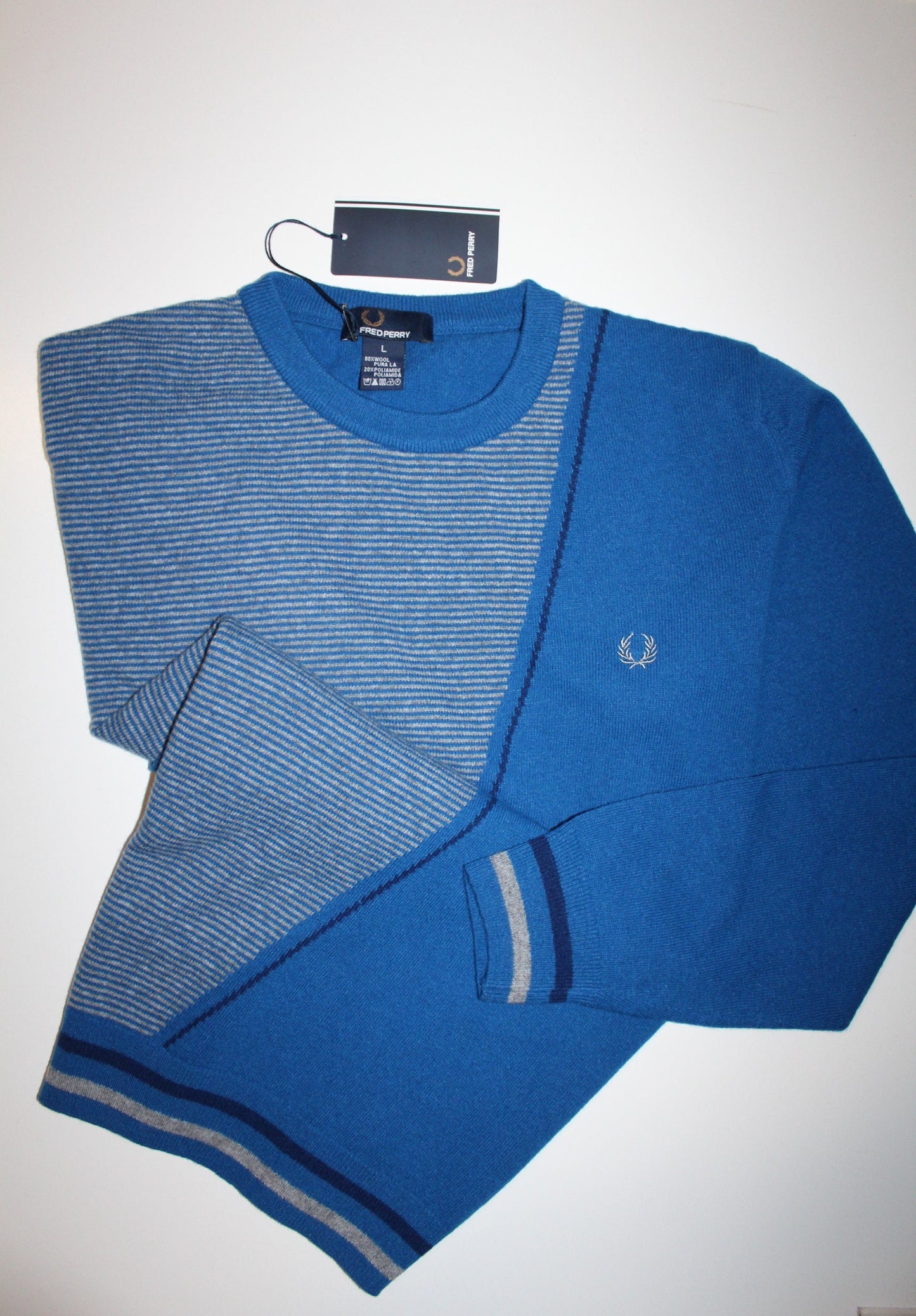Camisola 16 GR Fred Perry  Regular Slim Fit C/ Desconto especial de 14.90 euros
