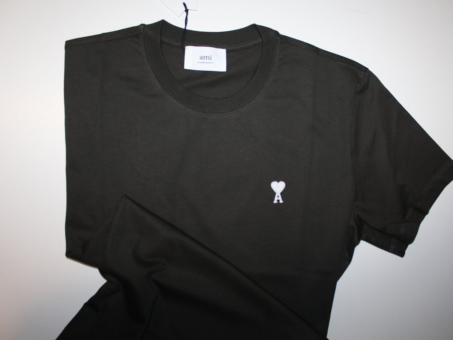 T Shirt 1 Ami **Normal Size  Oferta especial desconto de 9.90 🙂