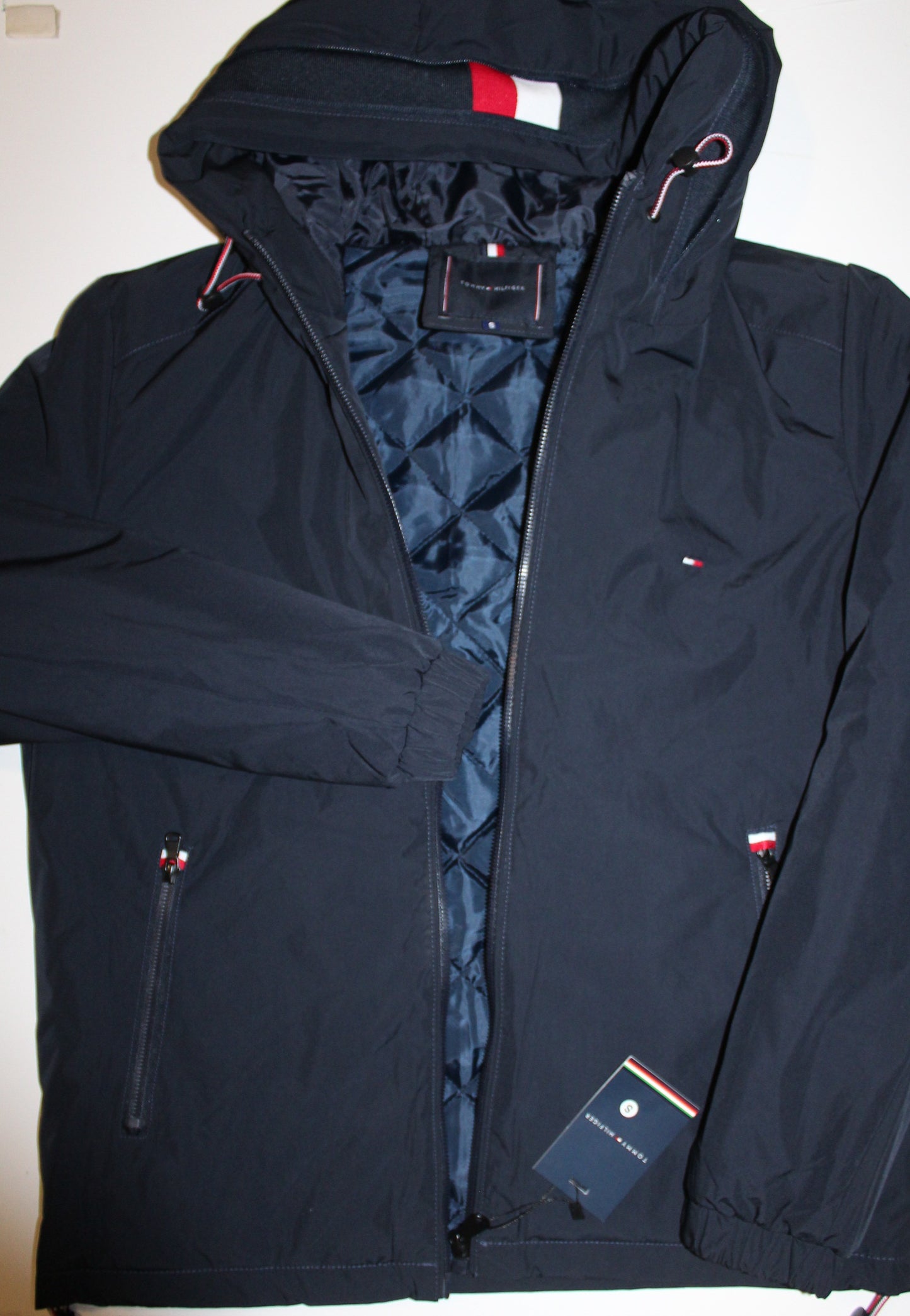 Casaco parka 10 Capuz Tommy Hilfiger  **Oferta especial de 33.00 desconto ! :-)