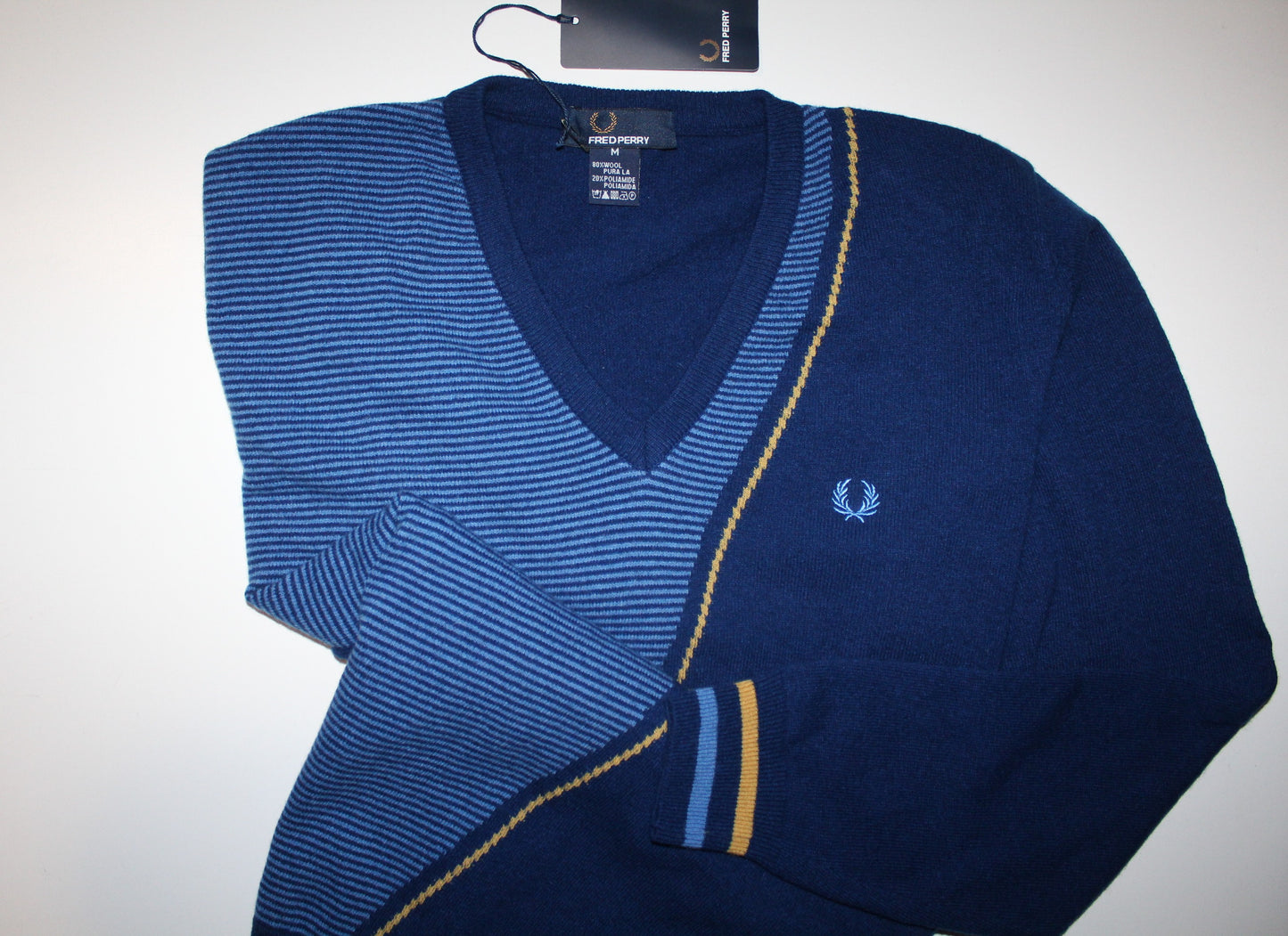 Camisola 16 GV Fred Perry  Regular Slim Fit C/ Desconto especial 14.90 euros