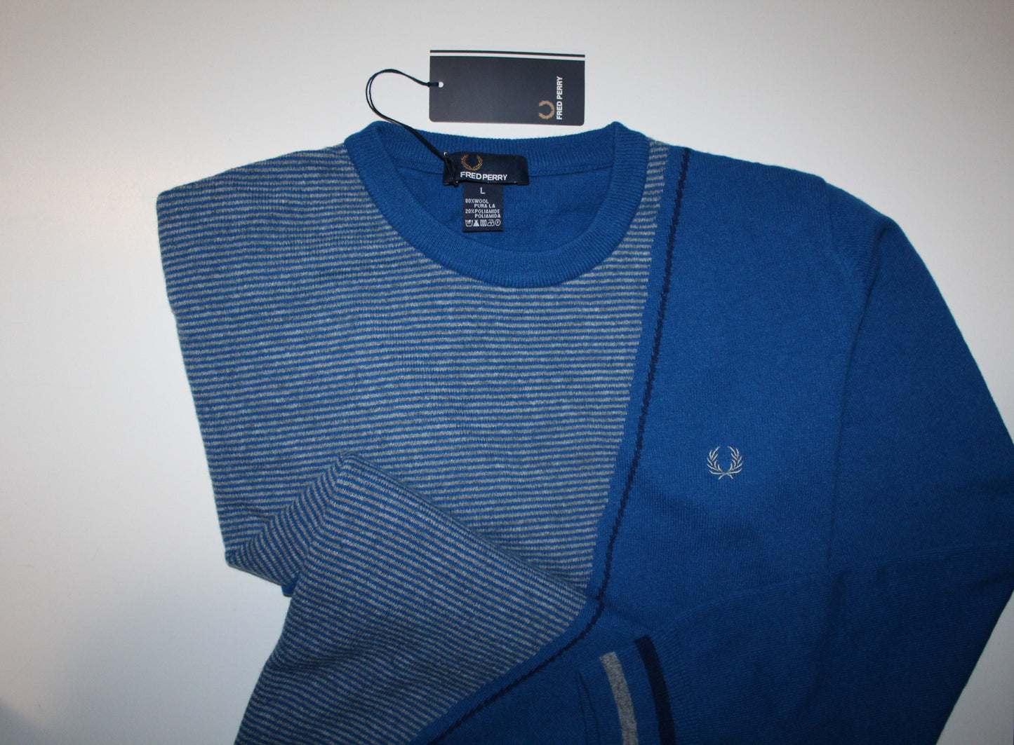 Camisola 16 GR Fred Perry  Regular Slim Fit C/ Desconto especial de 14.90 euros