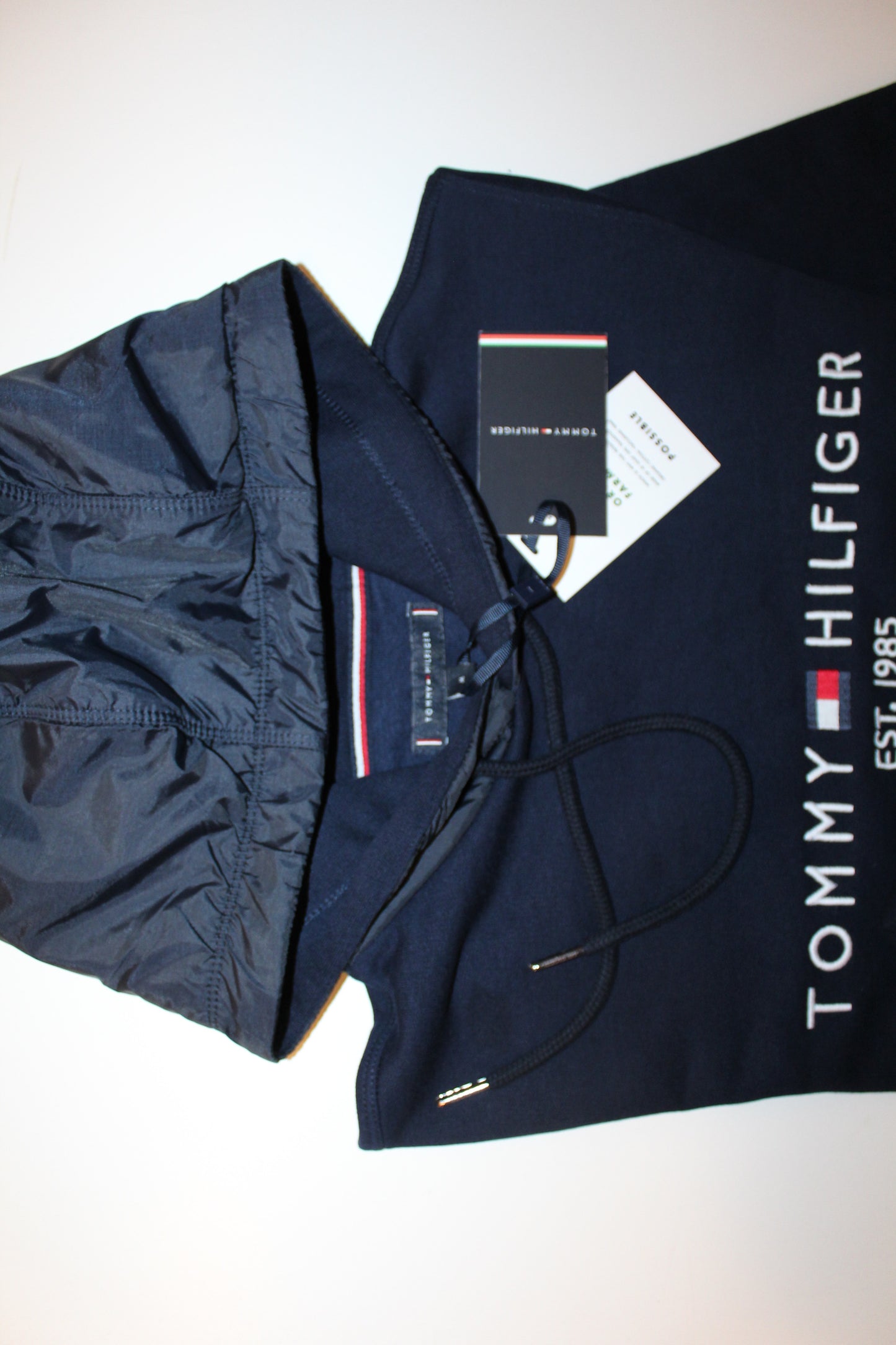 Camisola Sweat 9B Capuz Tommy Hilfiger