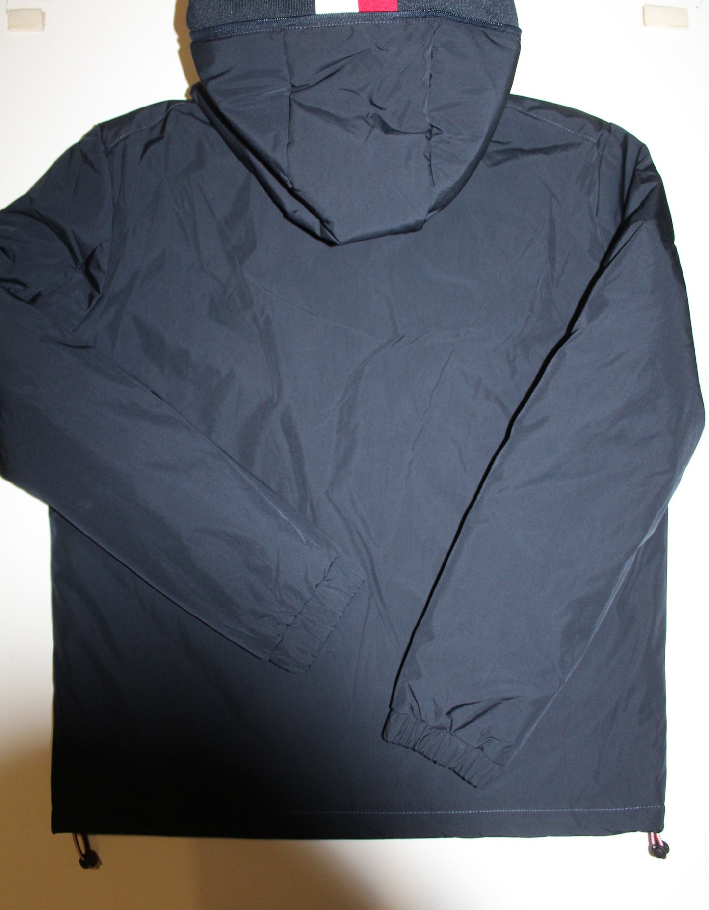 Casaco parka 10 Capuz Tommy Hilfiger  **Oferta especial de 33.00 desconto ! :-)